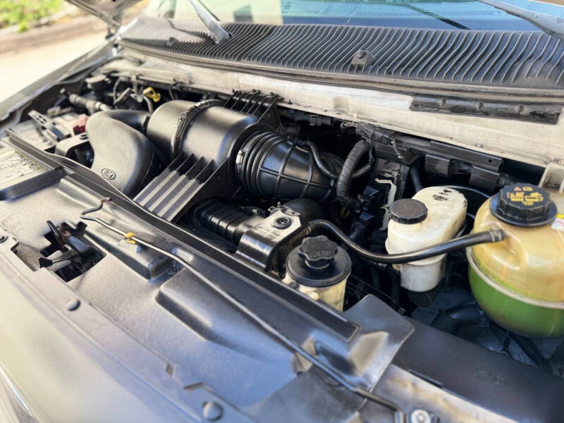 2011 Ford E-Series E-150