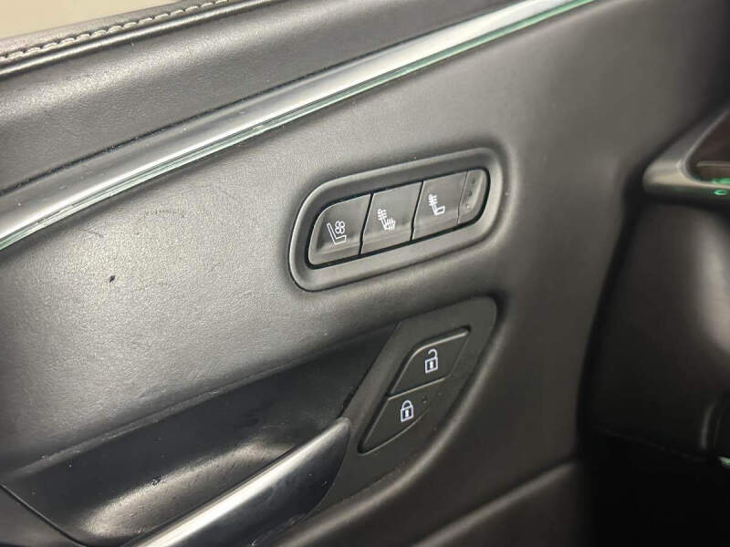 2021 Cadillac Escalade Sport Platinum