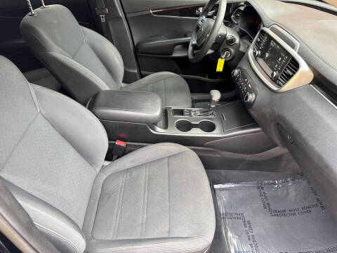 2019 Kia Sorento L