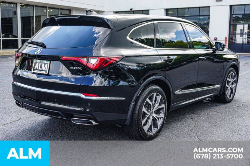 2024 Acura MDX w/Tech