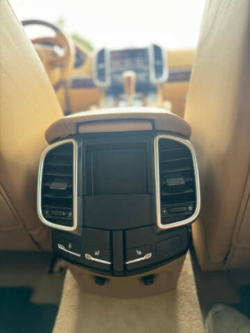 2012 Porsche Cayenne Tiptronic