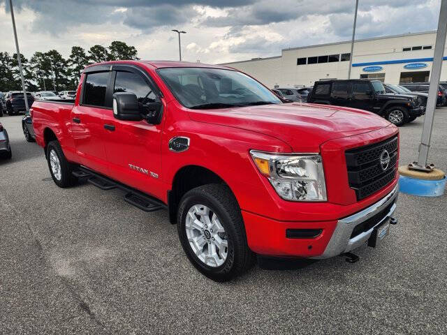 2023 Nissan Titan XD SV