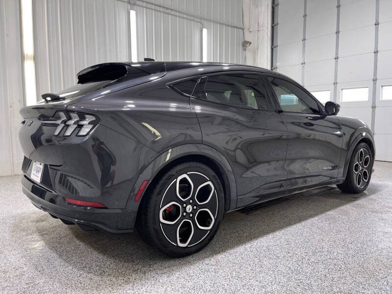 2022 Ford Mustang Mach-E GT