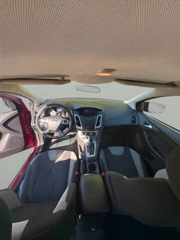 2014 Ford Focus SE