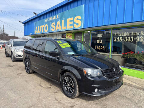 2015 Dodge Grand Caravan for sale at Affordable Auto Sales of Michigan in Pontiac MI