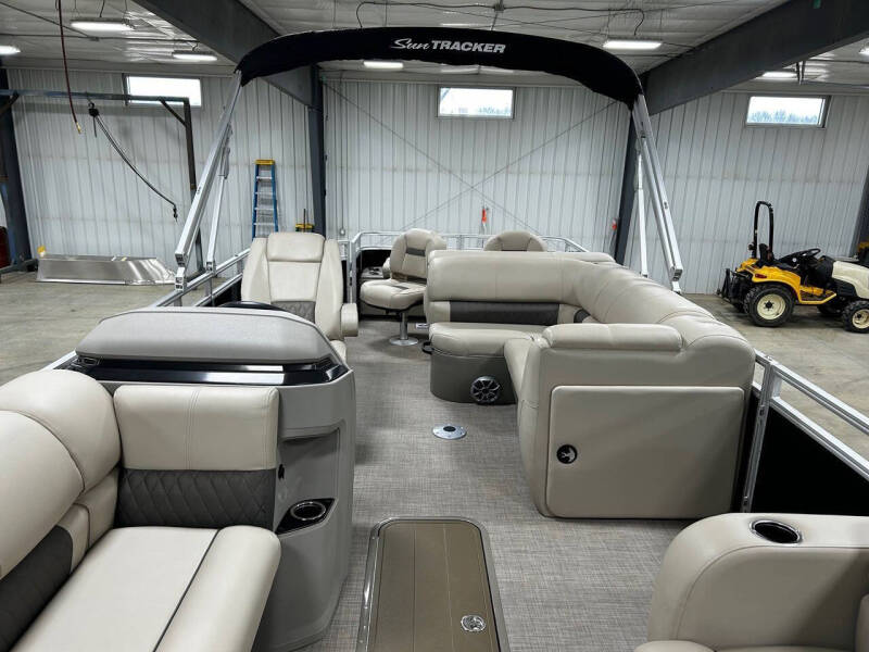 2024 Sun Tracker Sportfish 22 XP3