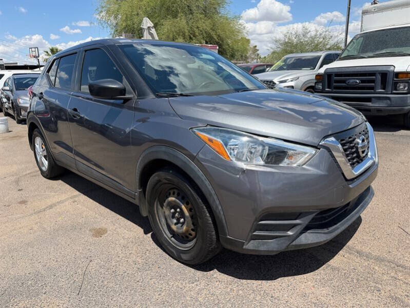 2020 Nissan Kicks S