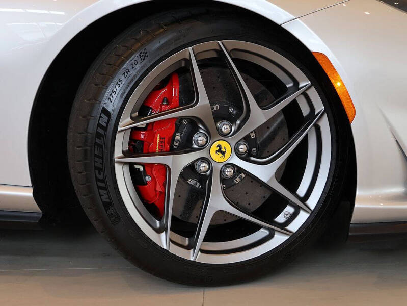 2019 Ferrari 812 Superfast