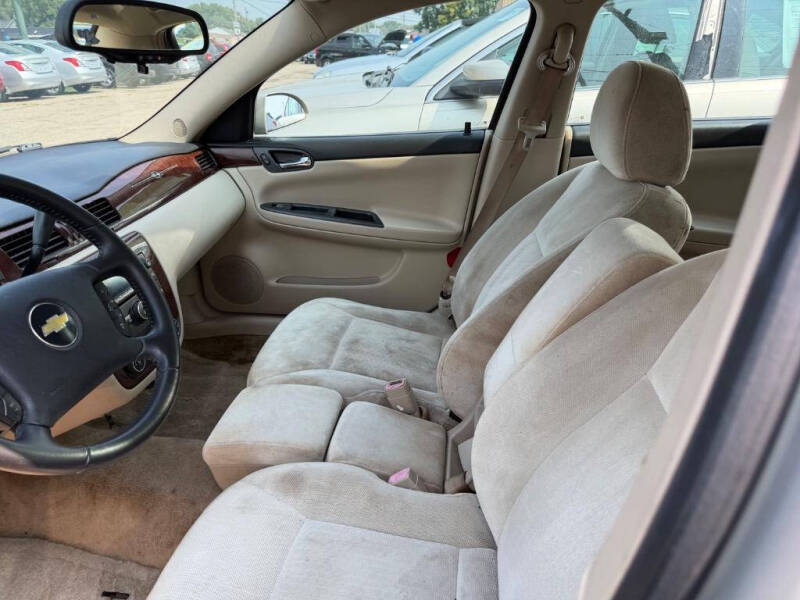 2011 Chevrolet Impala LS