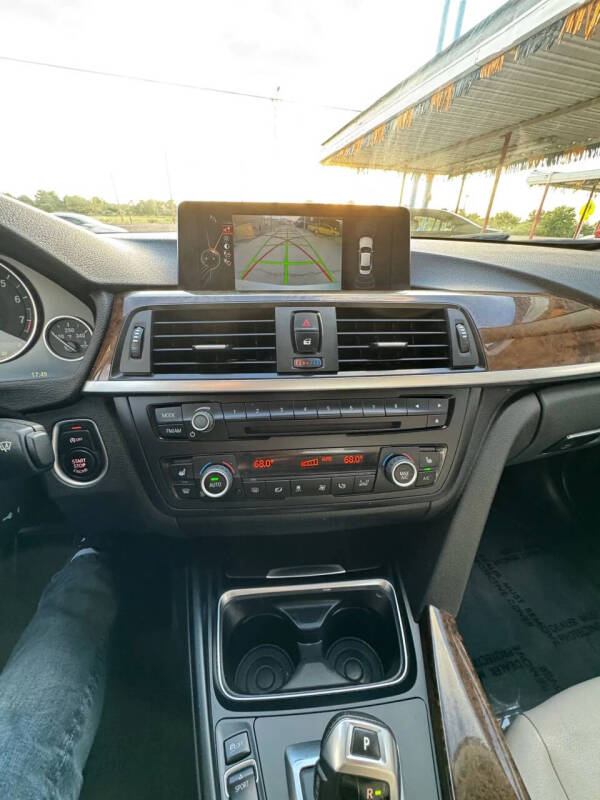 2015 BMW 3 Series 328i