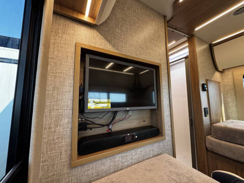 2026 Tiffin Wayfarer