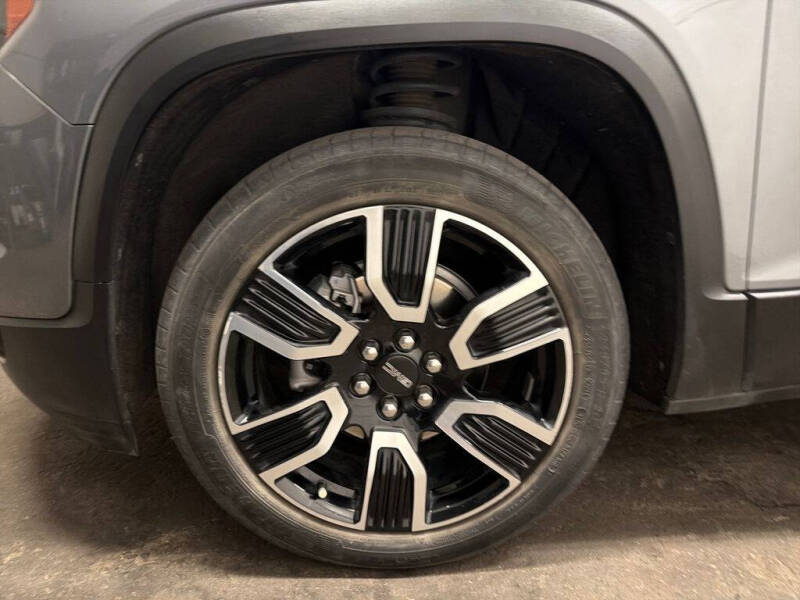 2021 GMC Acadia SLT