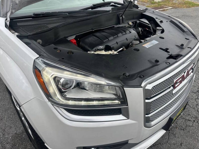 2016 GMC Acadia Denali