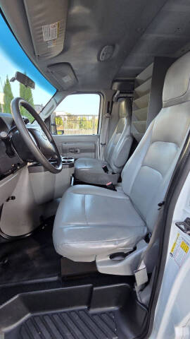 2011 Ford E-Series E-250