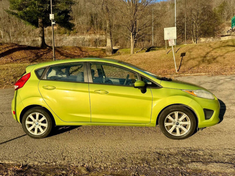 2011 Ford Fiesta SE