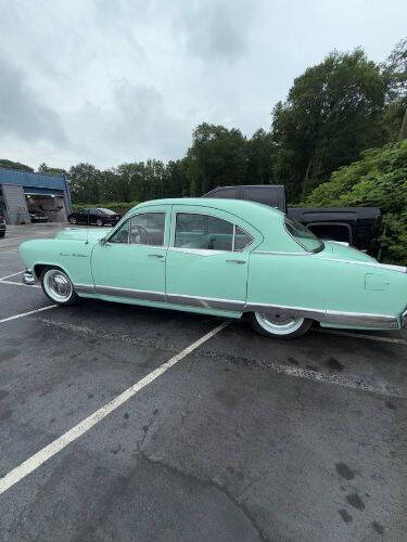 1953 Kaiser Manhattan