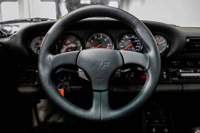 1988 Porsche 911 Carrera