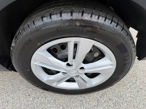 2023 Nissan Kicks S