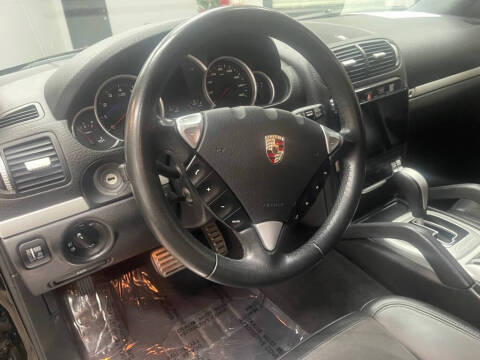 2010 Porsche Cayenne GTS