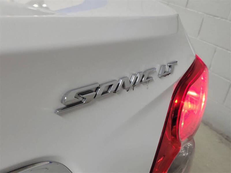 2014 Chevrolet Sonic LT Auto