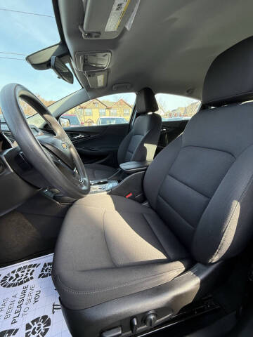 2018 Chevrolet Malibu LT