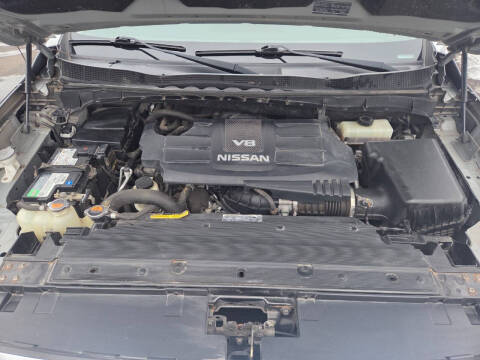 2017 Nissan Titan SV