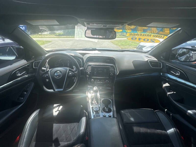 2019 Nissan Maxima 3.5 SR