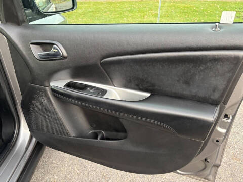 2012 Dodge Journey SE