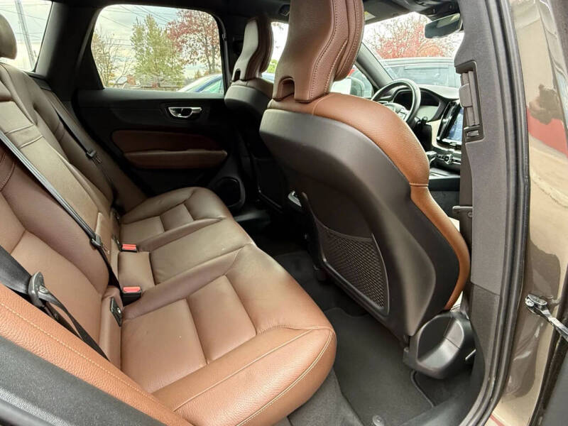 2020 Volvo XC60 T5 Inscription