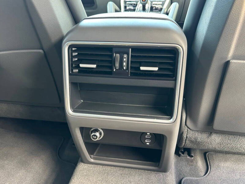 2022 Porsche Cayenne