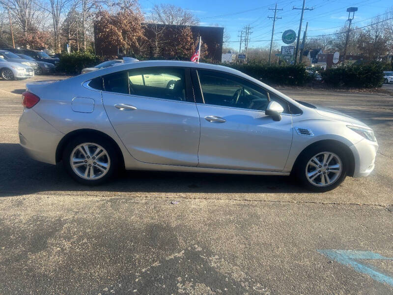 2018 Chevrolet Cruze LT Auto