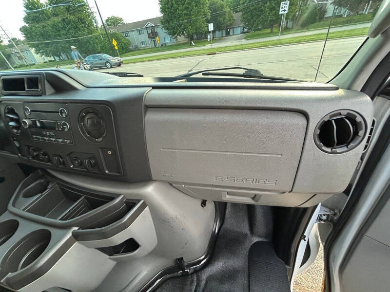 2013 Ford E-Series