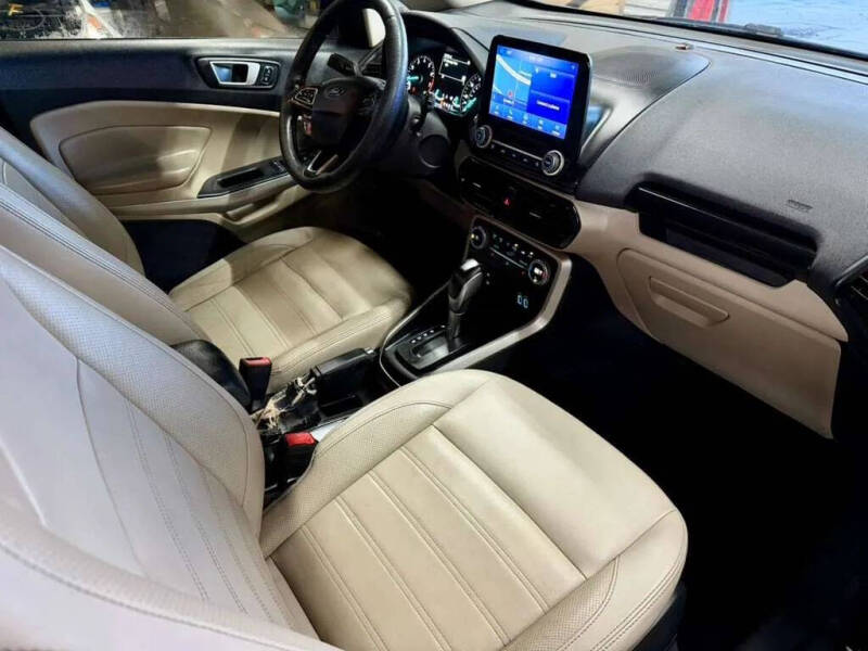 2020 Ford EcoSport Titanium