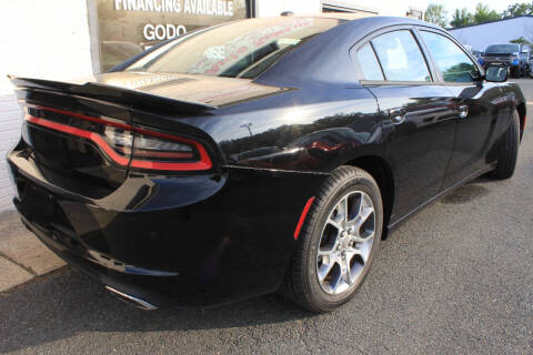 2016 Dodge Charger SE