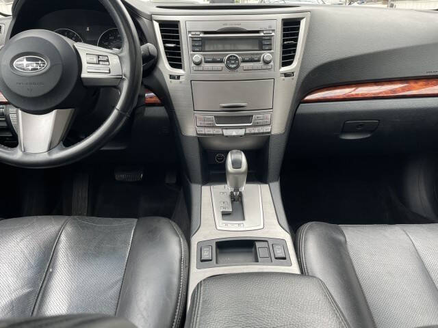 2010 Subaru Outback 2.5i Limited