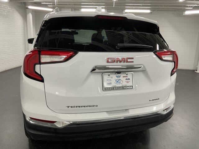 2024 GMC Terrain SLT