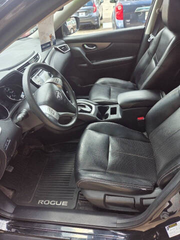 2015 Nissan Rogue S