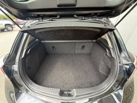 2013 Mazda MAZDA3 i Touring