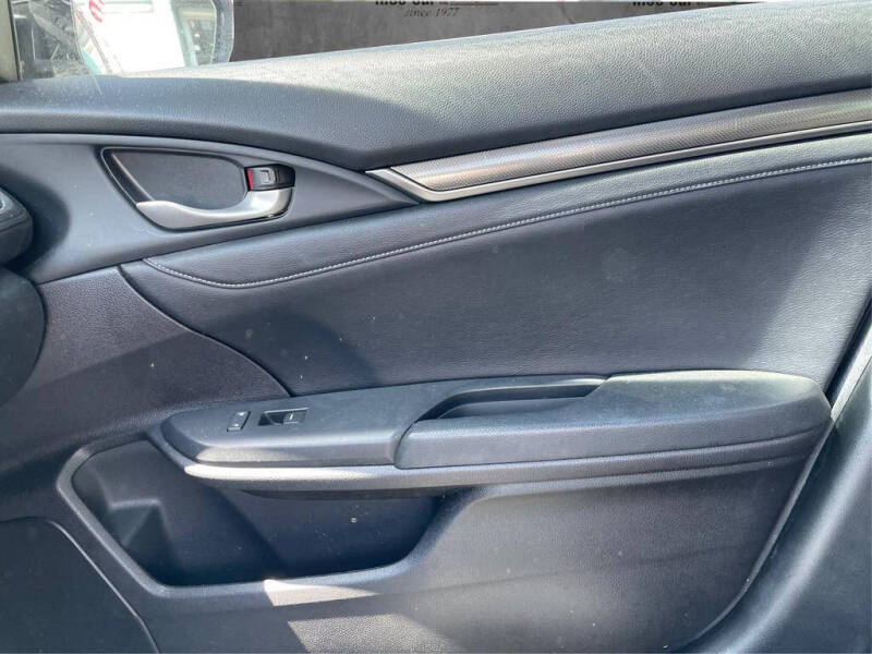 2017 Honda Civic EX-L w/Navi