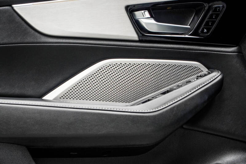 2024 Acura MDX w/Tech