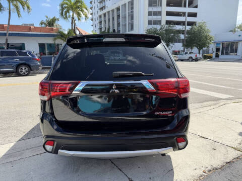 2018 Mitsubishi Outlander SEL