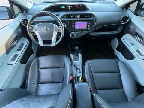 2013 Toyota Prius c