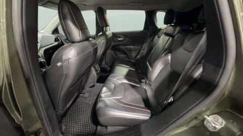 2020 Jeep Cherokee Trailhawk