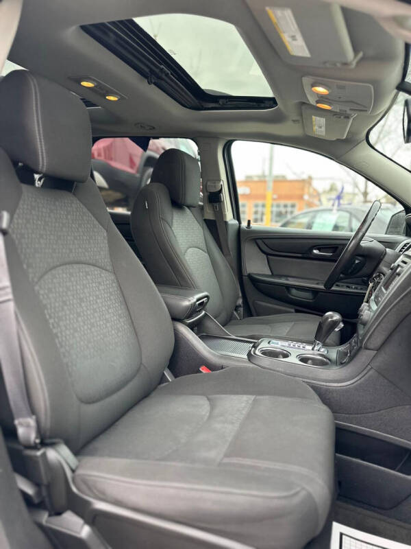2015 GMC Acadia SLE-2