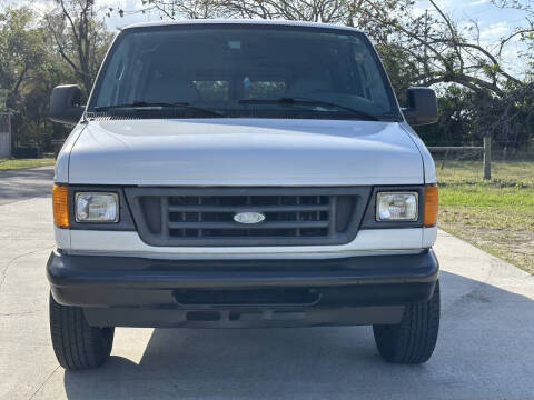 2006 Ford E-350 for sale at IMAX AUTO SALES in Tampa FL