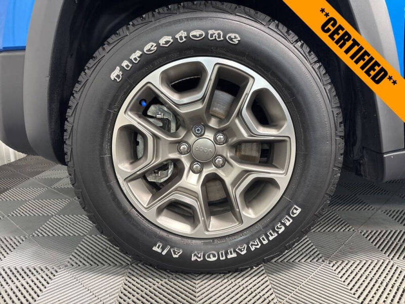 2022 Jeep Cherokee Trailhawk