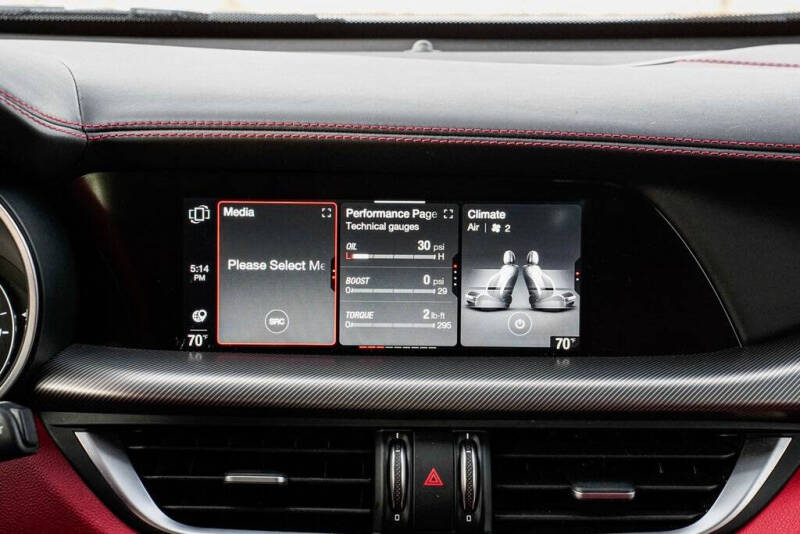 2021 Alfa Romeo Stelvio Ti Sport