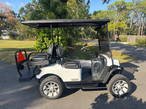 2015 E-Z-GO Express S4