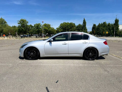 2015 Infiniti Q40