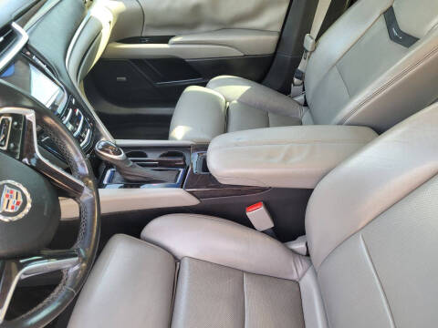 2013 Cadillac XTS Luxury Collection